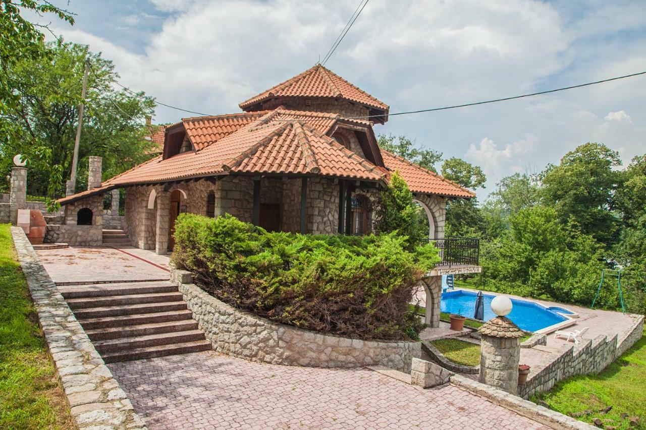 Exclusive House Legacy Villa Smederevo Eksteriør bilde